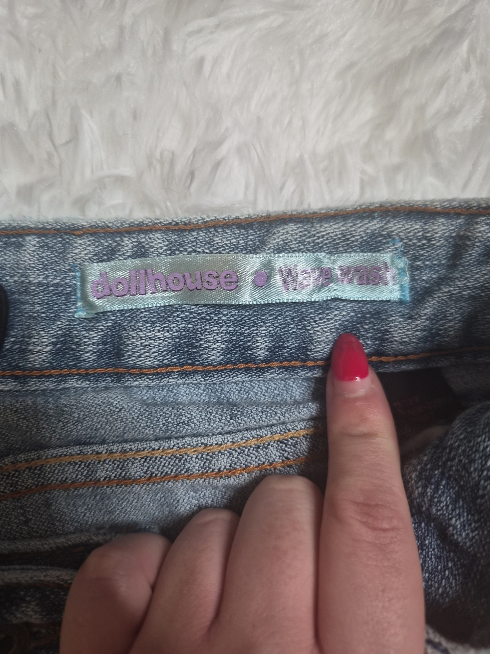 Vintage Y2K Dollhouse Jeans Cropped Capri Wave Wash Size 7 Cuffed Spring Summer - Picture 5 of 12